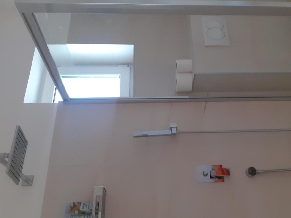 B&B Lakis&Takis Νόβι Σαντ Εξωτερικό φωτογραφία